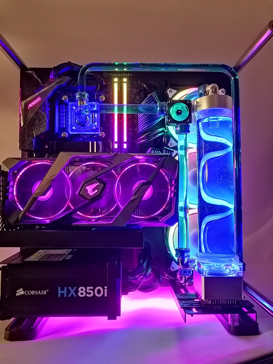 custom watercooled gaming pc aorus_5
